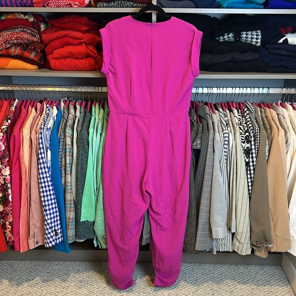 River Island fuschia sleeveless cinched leg v neck back zipper jumpsuit size 14 - Picture 3 of 3